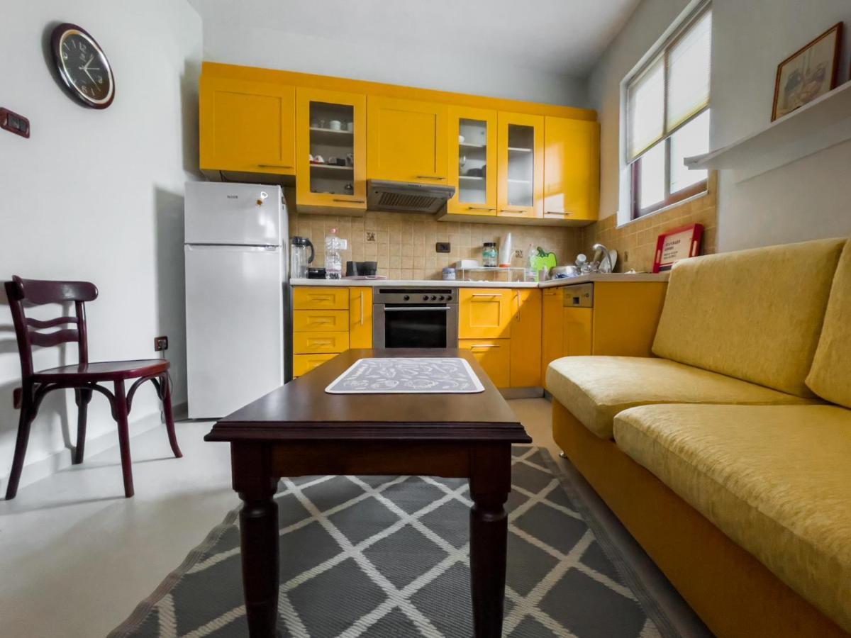 Vila Kodra Тирана Экстерьер фото