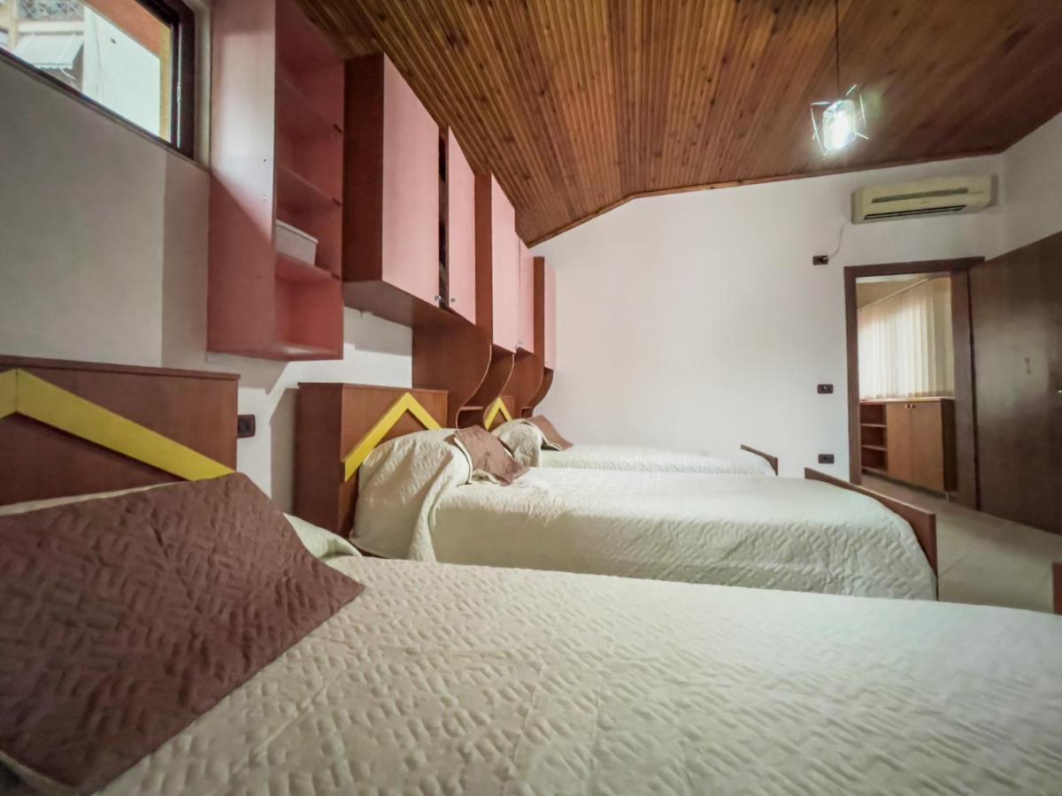Vila Kodra Тирана Экстерьер фото