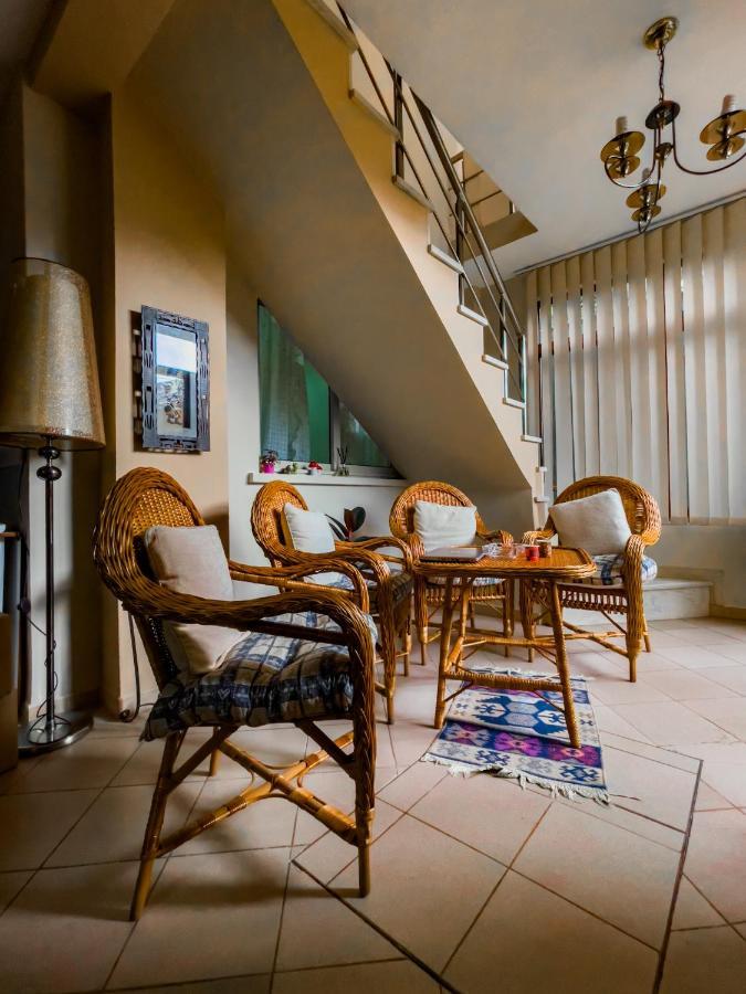 Vila Kodra Тирана Экстерьер фото